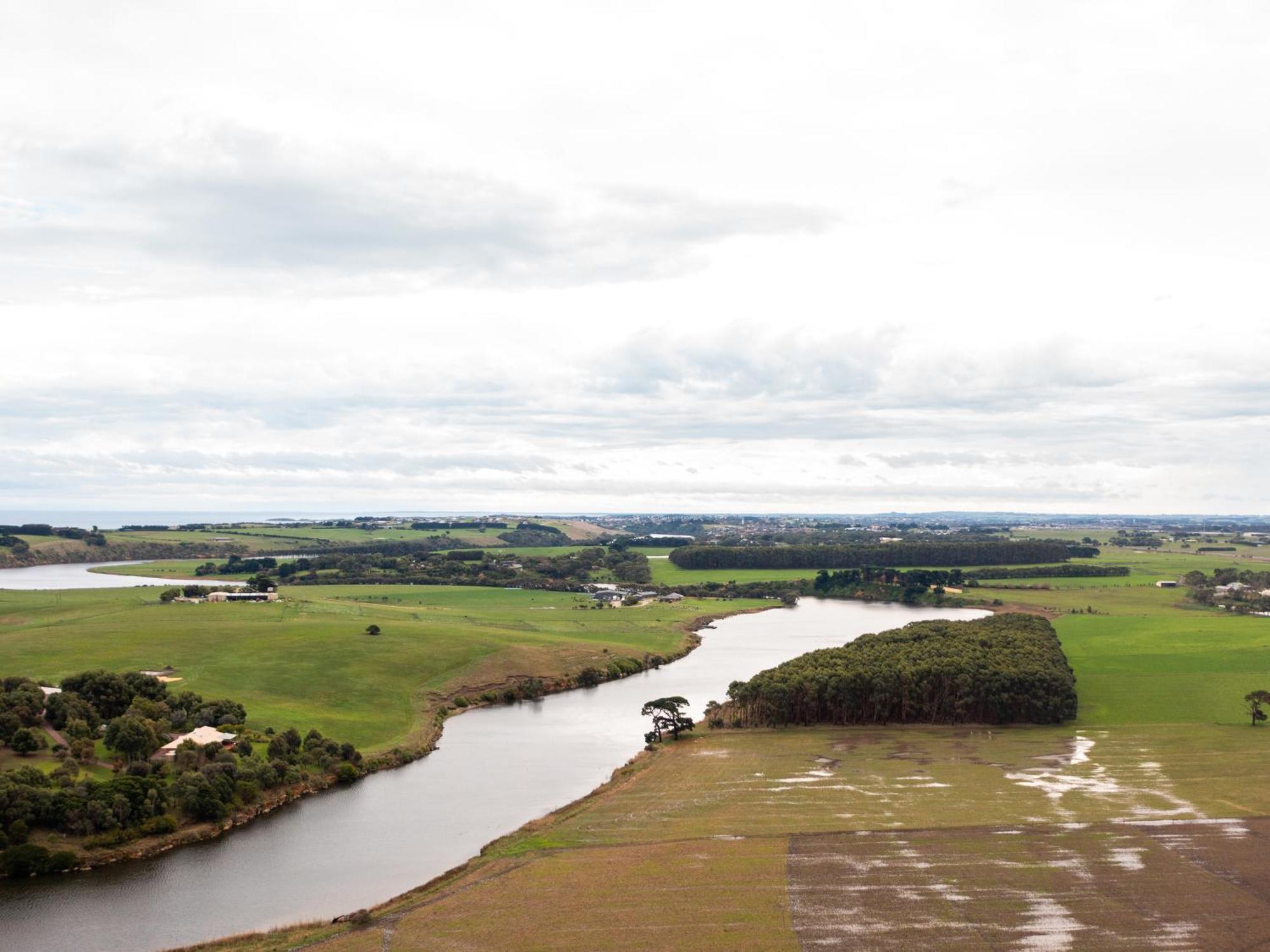 Nrma Warrnambool Riverside Holiday Park المظهر الخارجي الصورة