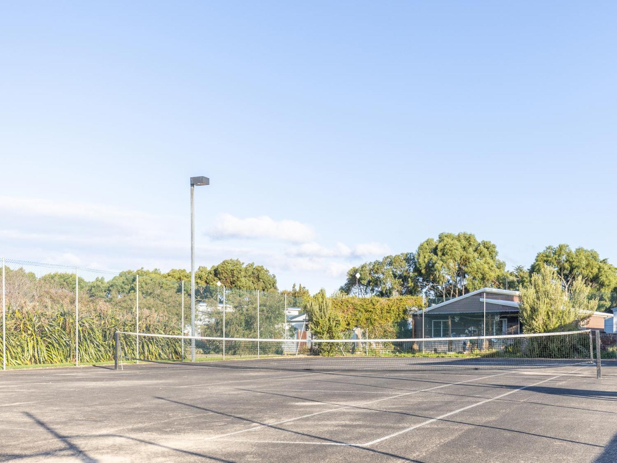 Nrma Warrnambool Riverside Holiday Park المظهر الخارجي الصورة