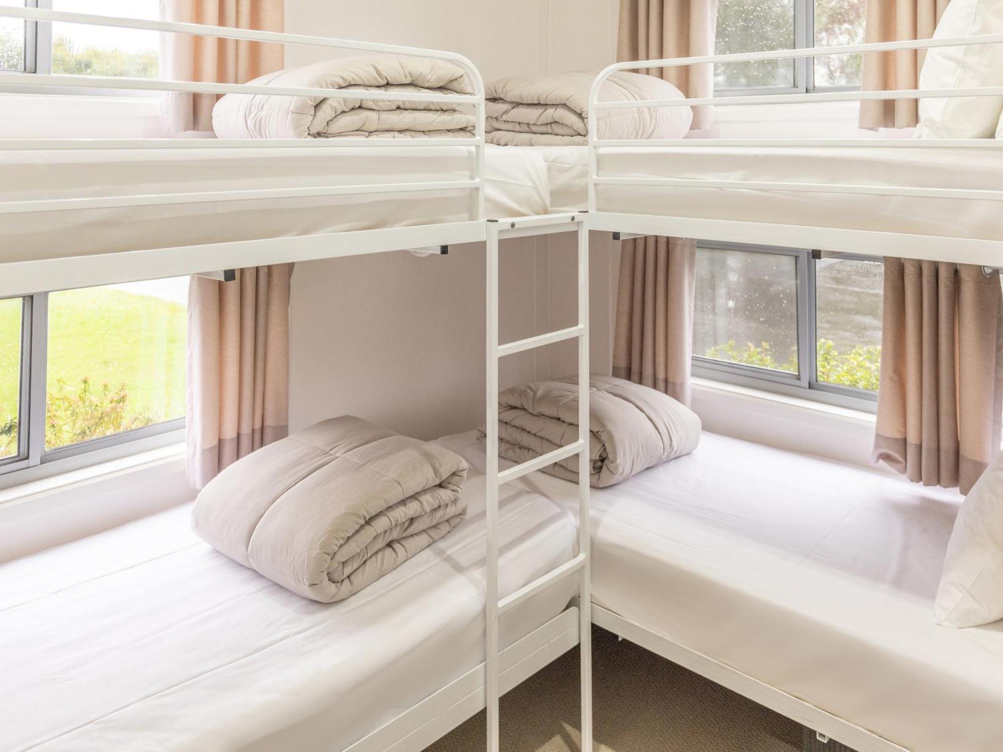 Nrma Warrnambool Riverside Holiday Park الغرفة الصورة