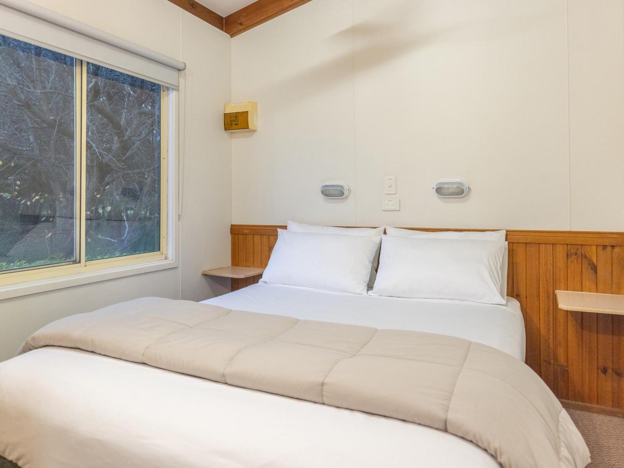 Nrma Warrnambool Riverside Holiday Park الغرفة الصورة